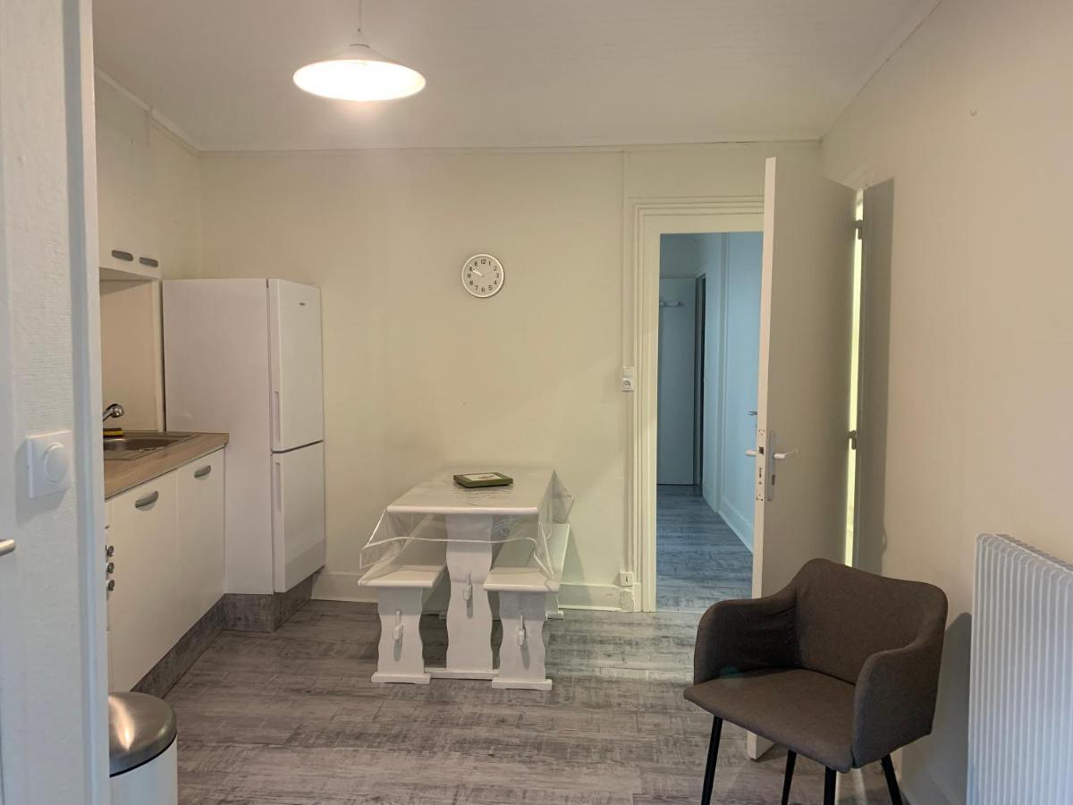 Appartement 4 Personnes, 1 Chambre, Terrasse, Wifi, Proche Du Centre La Bourboule ภายนอก รูปภาพ
